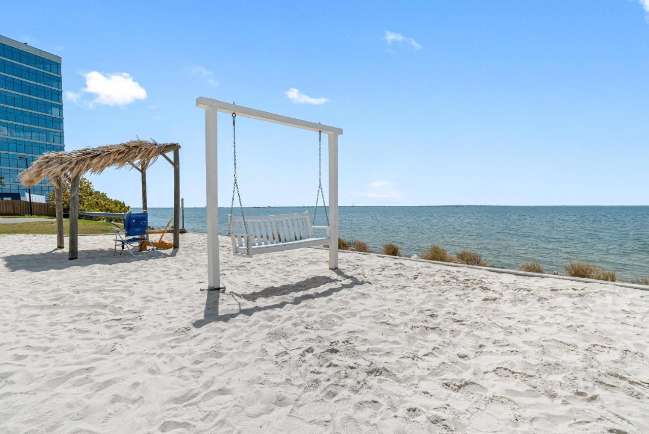 Wake Up To Ocean Views From Your Private Balcony Tampa Exterior foto